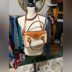 Vintage Cream and butterscotch leather carrying bag